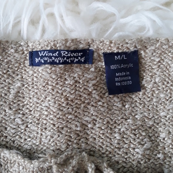 Wind River Sweater - Picture 2 of 5